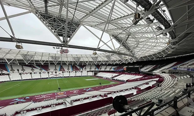 London Stadium roof